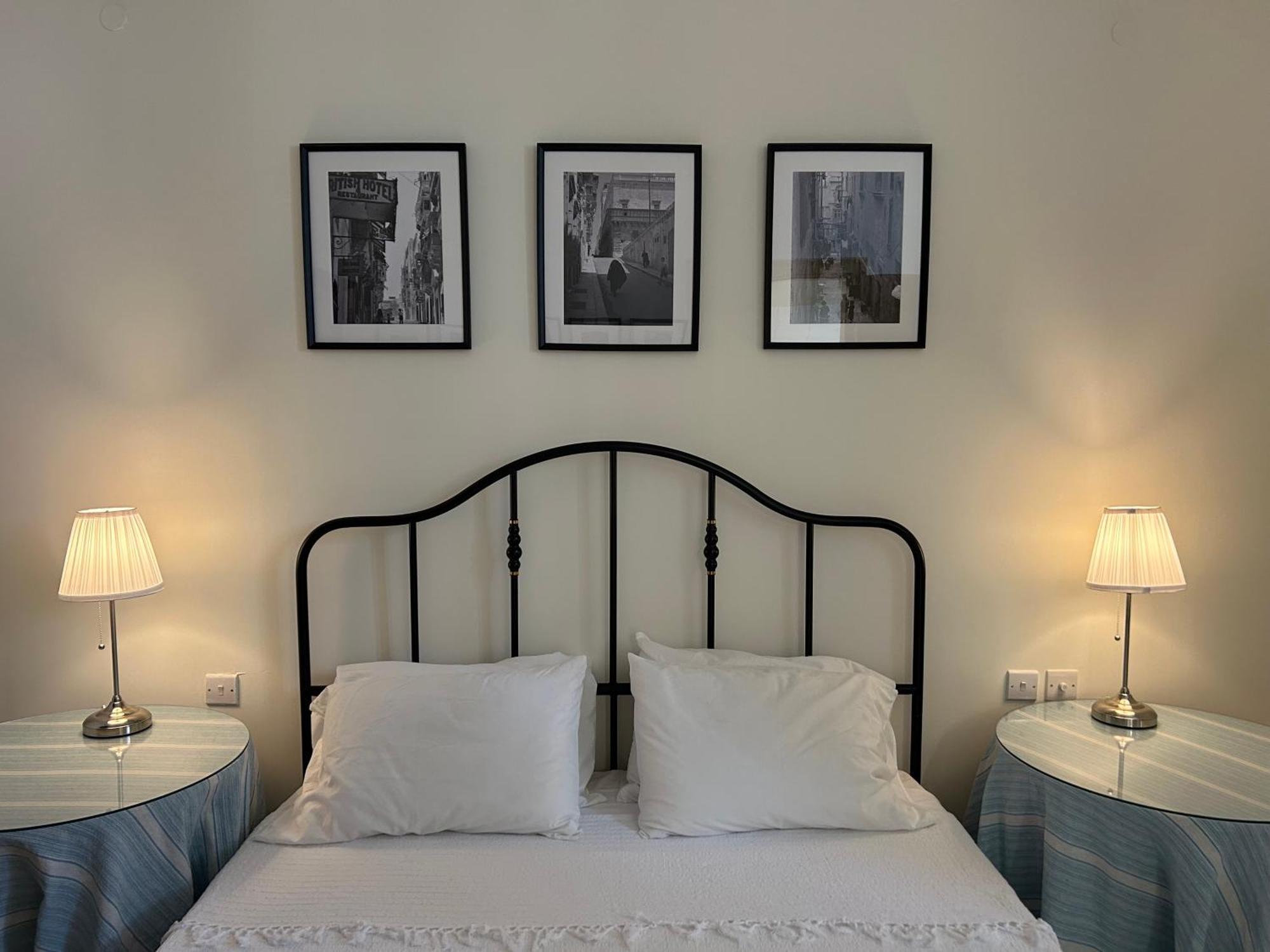 Prestigious Pied A Terre Wignacourt With Views Apartment Valletta Ngoại thất bức ảnh