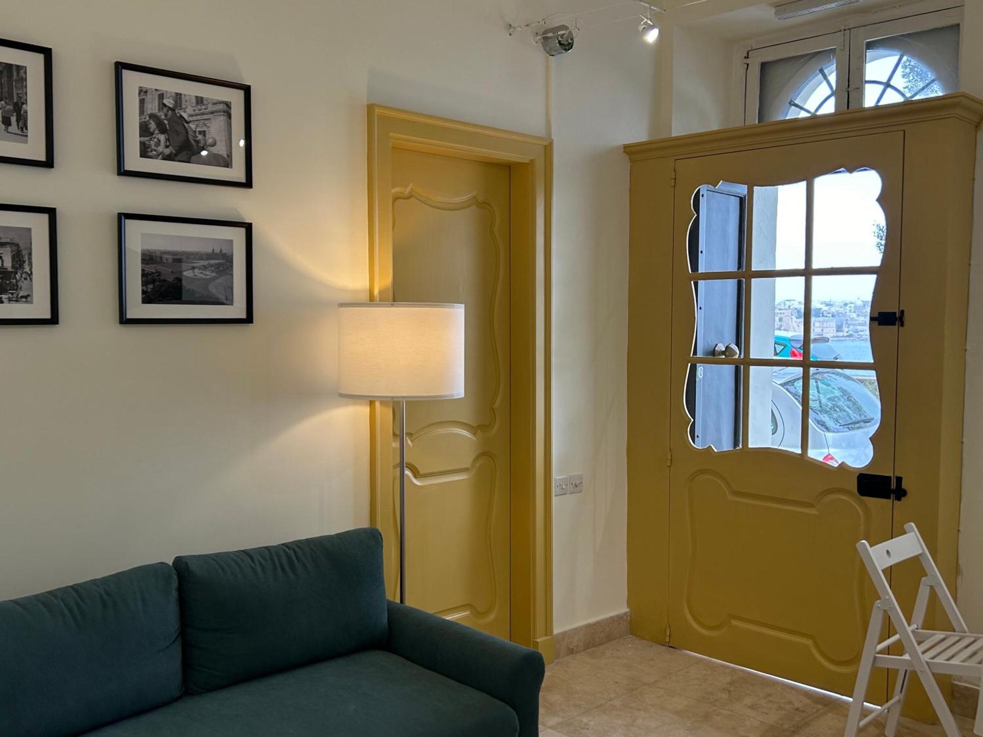 Prestigious Pied A Terre Wignacourt With Views Apartment Valletta Ngoại thất bức ảnh